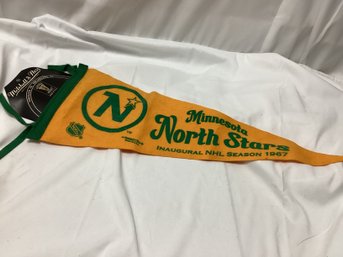 Mitchell & Ness Minnesota North Stars Pennant