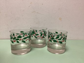 Holly Berry Christmas Glass Tumblers