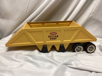 Vintage Tonka Bottum Dump Metal Toy