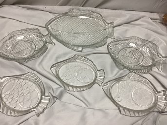 Lot Of Glass Fish Shaped Dinner And Salad Plates - Nautical