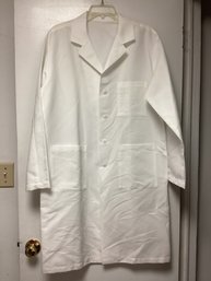 White Vintage Doctors Coat