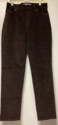 Gloria Vanderbilt Pants - Size 8