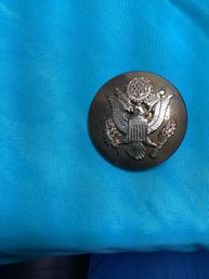 WWII US Army Enlisted Cap Badge Eagle Shield Seal