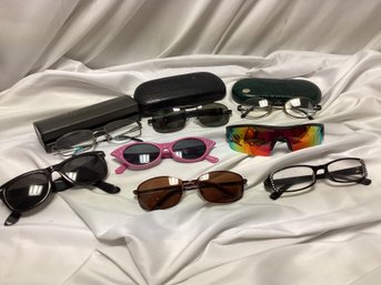 Sunglasses And Reading Glasses Lot