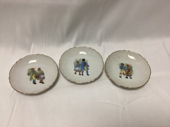 Japan Courting Couples Saucer Lot