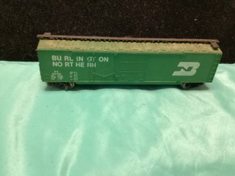 Burlington Northern Green Train Box Car