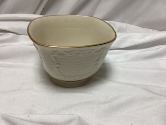 Lenox Bowl Decorated With 24k Gold