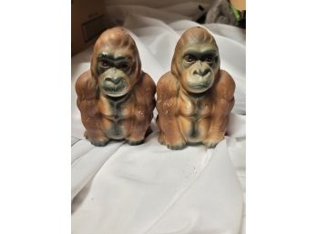 Pair Of Ceramaster Japan King Kong Ceramic Gorilla Salt & Pepper Shakers