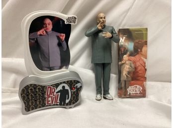 Dr. Evil Austin Powers Action Figure And Accessories
