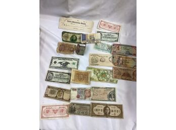 Foreign Money Lot