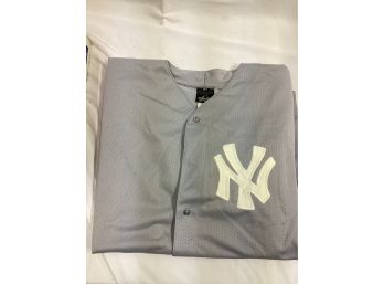 Majestic NY Yankees Jersey - NWT Size XL