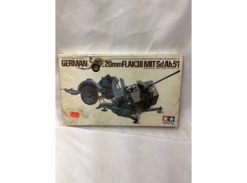 German 20mm Flak30 Model Kit - Factory Sealed