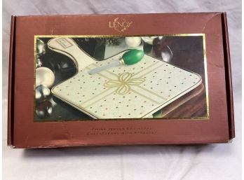 Lenox China Jewels Christmas Cheeseboard With Spreader - NIB