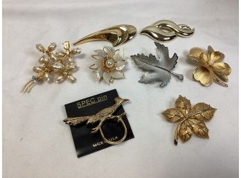 Costume Brooch Lot