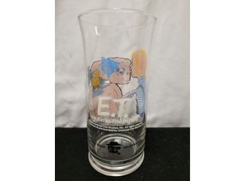 1982 E.T. Universal City Studios Glass