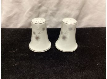 Platinum Starburst Salt & Pepper Shakers