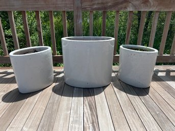 Set Of 3 Oval White Ceramic Planters