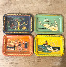 Set Of 4 Nantucket Island Metal Tole Trays