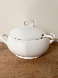 Bland De Blanc White Ceramic Soup Tureen With Top And Ladel