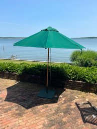 Sunbrella Green Canopy Outdoor Umbrella With Metal Stand (2 Of 2)
