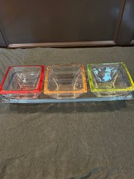 Set Of 3 Square Bowls With Tray