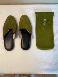 Charvet Green Suede Slipper With Suede Case Medium