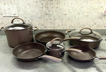 Set Of 6 Circular Cookware Pots And Pans