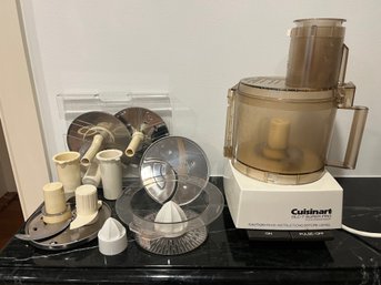 Cuisinart DLC-7 Super Pro Food Processor With Accesories