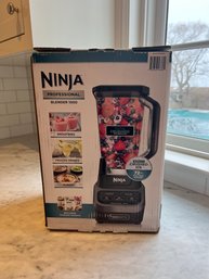 Ninja Professional Blender 1000 (New In Box)