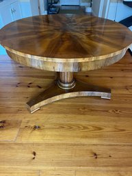 Round Wood Pedestal Table