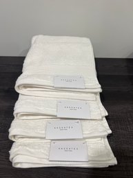 Set Of 4 Kassatex White Hand Towels New With Tags