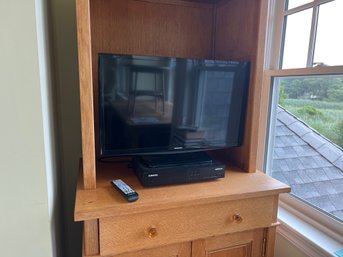 29' Samsung TV (2 Of 2)