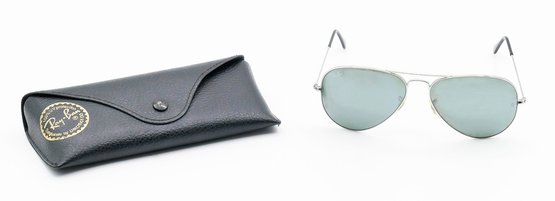 Ray Ban Large Metal Aviator Sunglasses With Case - RB 3025