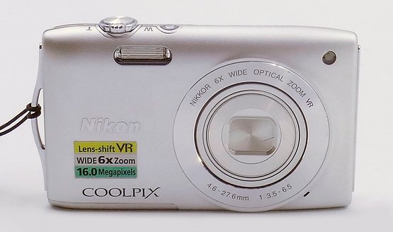 Nikon Coolpix S3300 16MP Digital Camera