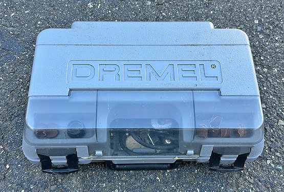 Dremel MultiPro Corded Tool With Attachments In Case