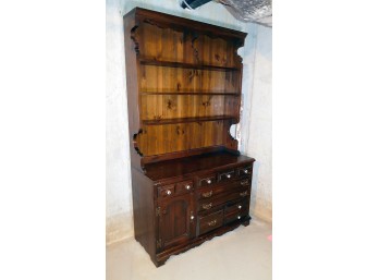 Sprague & Carleton Pine Hutch - King's Arrow Collection