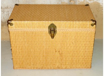 Vintage Redmon Natural Raffia Trunk