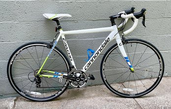 Cannondale CAAD10 Road Bike - 54CM Frame Size