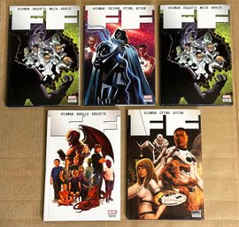 Lot Of 5 Hardcover Novels / Comic Books - The Future Foundation (FF) - Marvel Comics - Approx Cover Price $115