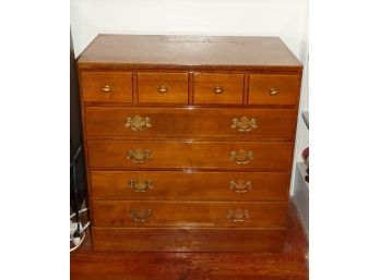 Vintage Ethan Allen Heirloom Nutmeg Maple 30' Bachelors Chest