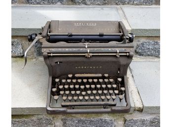 Vintage Underwood Typewriter