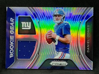 2019 PANINI PRIZM DANIEL JONES ROOKIE GEAR RELIC PRIZM ROOKIE!!! SPORTS CARDS