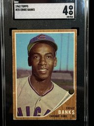 1962 TOPPS ERNIE BANKS - HALL OF FAME LEGEND SGC 4