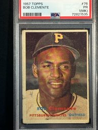 1957 TOPPS ROBERTO CLEMENTE - LEGENDARY HALL OF FAMER