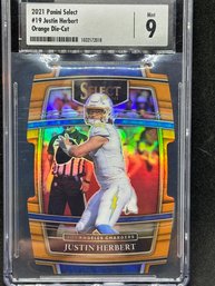 2021 PANINI SELECT JUSTIN HERBERT ORANGE DIE CUT PRIZM - MINT SHORT PRINT TO 249