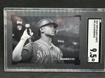 2022 TOPPS BLACK & WHITE JULIO RODRIGUEZ - RARE LOW POP