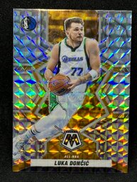 2021-22 PANINI MOSAIC LUKA DONCIC SILVER PRIZM