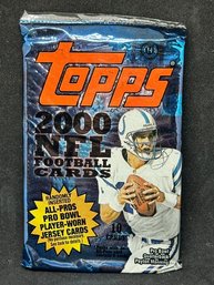 SEALED 2000 TOPPS NFL PACK