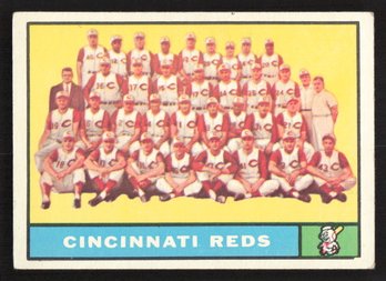 1961 TOPPS CINCINNATI REDS TEAM CARD