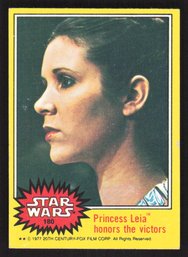 1977 TOPPS PRINCESS LEIA